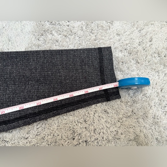 Lululemon wunder under black/grey leggings - like-new condition - Picture 5 of 5